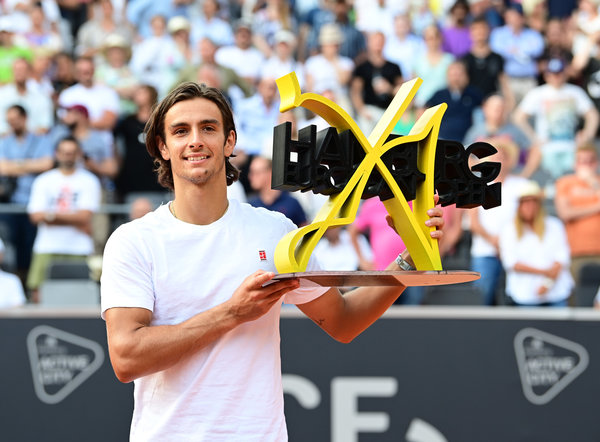 新秀的出色 新秀的出色